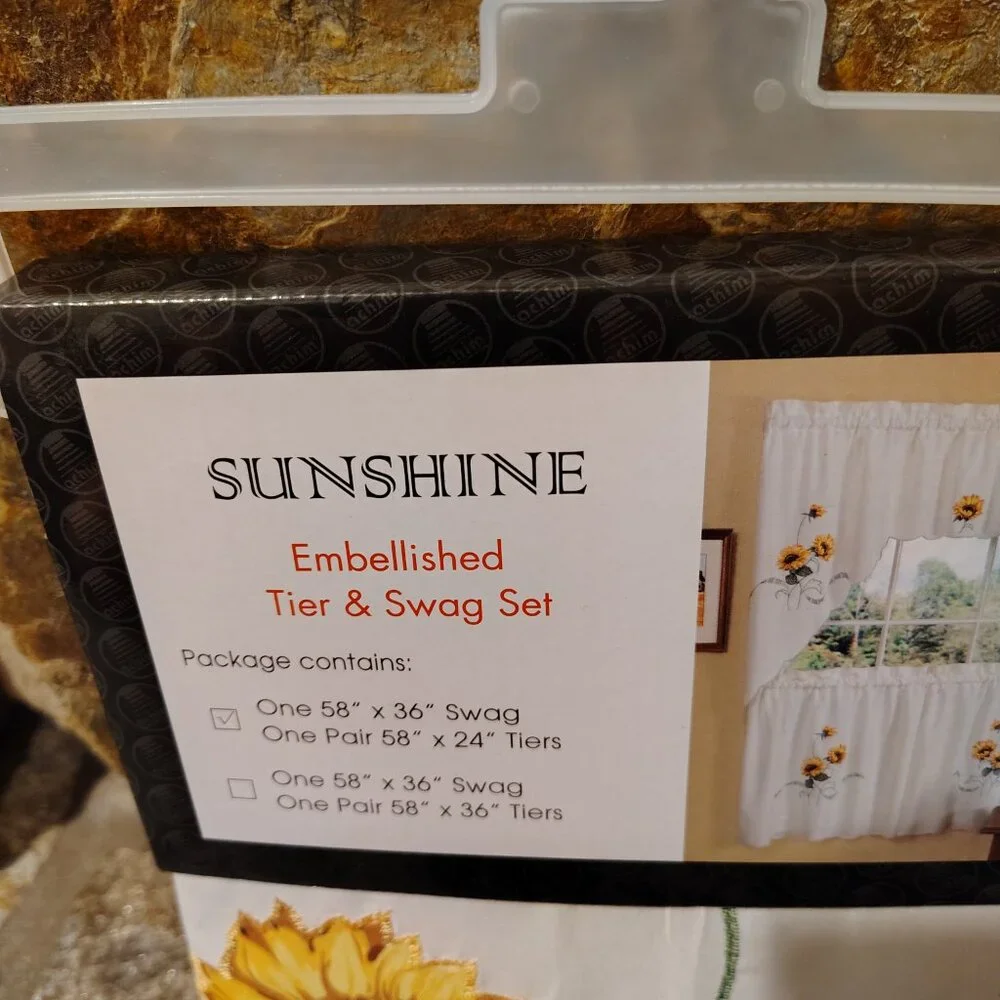 Achim Embellished Sunshine Tier and Swag Set 58
